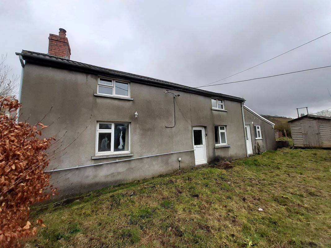 Sawyers Court Defynnog, Brecon, Powys, LD3 8SL