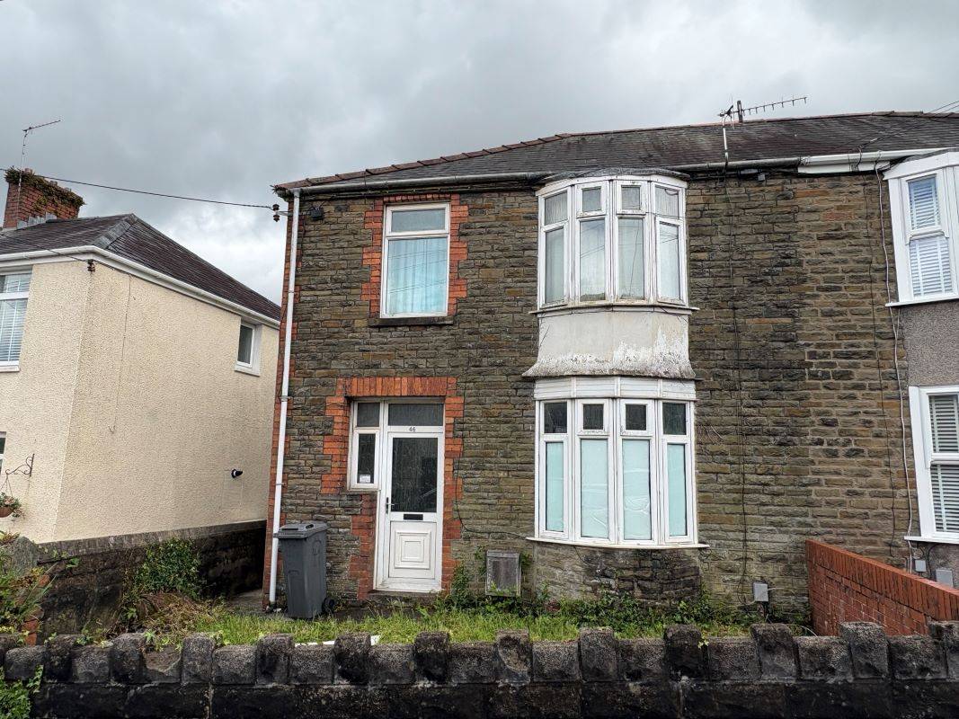46 Park Street Tonna, Neath, SA11 3JL
