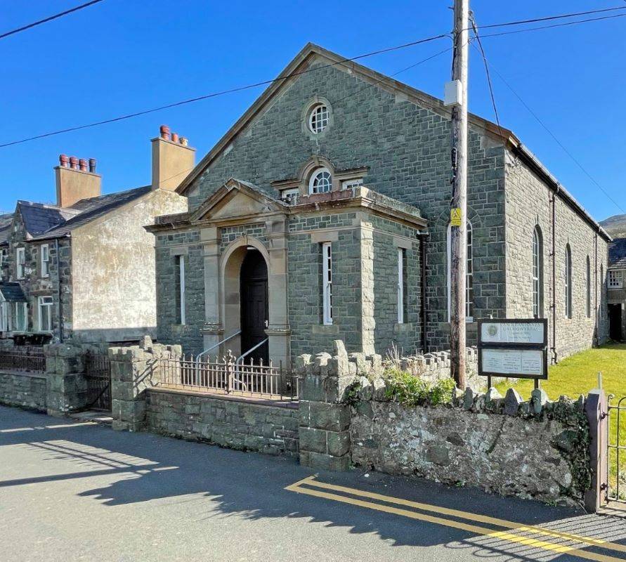 TY Capel Ebeneser Clynnogfawr, Caernarfon, Gwynedd, LL54 5BT