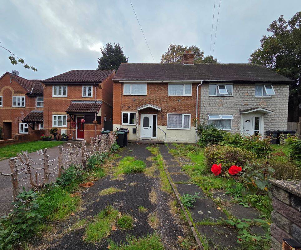 151 Collingbourne Avenue, Castle Bromwich, Birmingham, West Midlands, B36 8NY