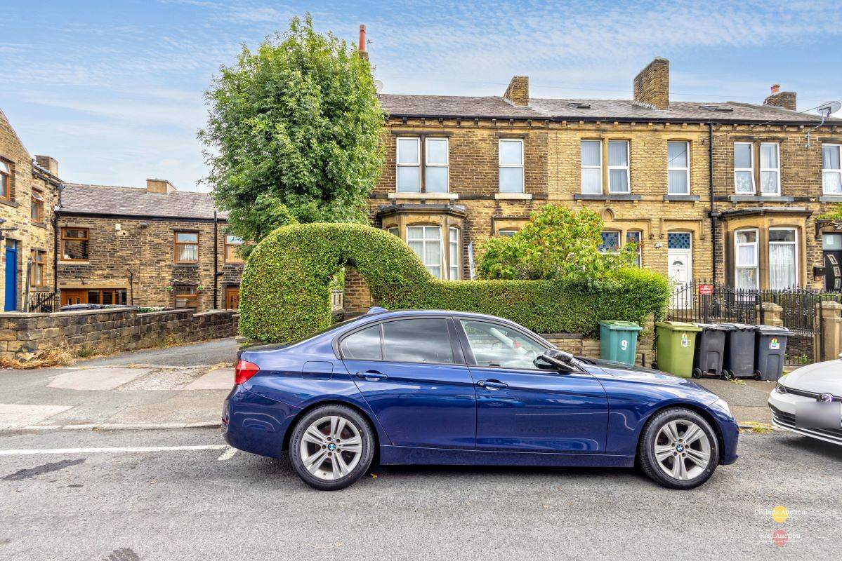7 Broomfield Road, Marsh, Huddersfield, West Yorkshire, HD1 4QD