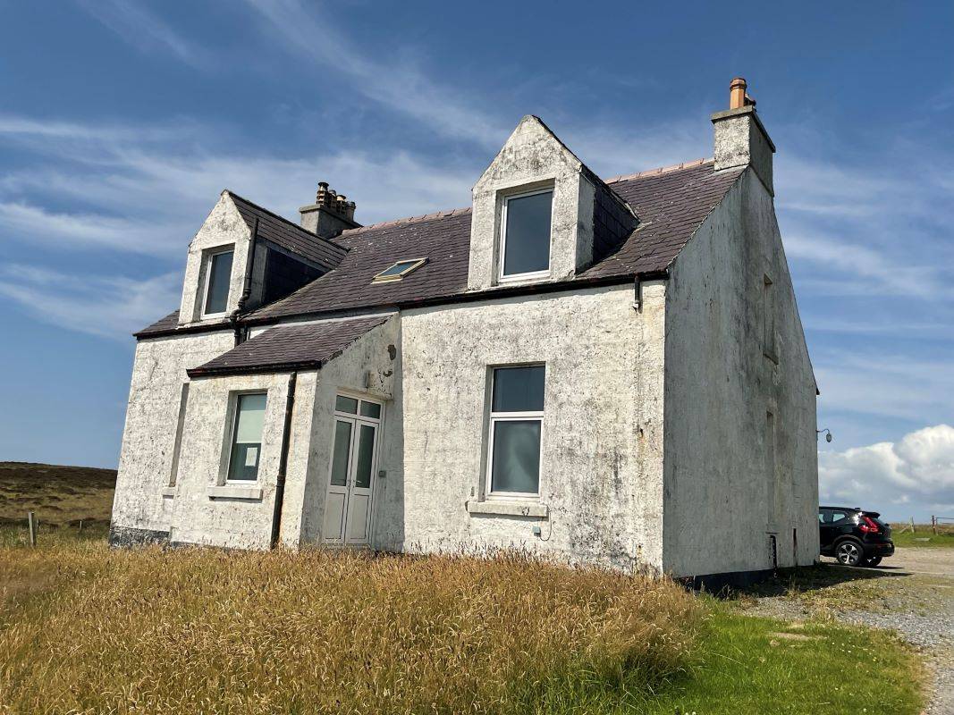 The Old Benbecula Manse, Griminish, Isle of Benbecula, Na H-Eileanan An Iar, HS7 5QA