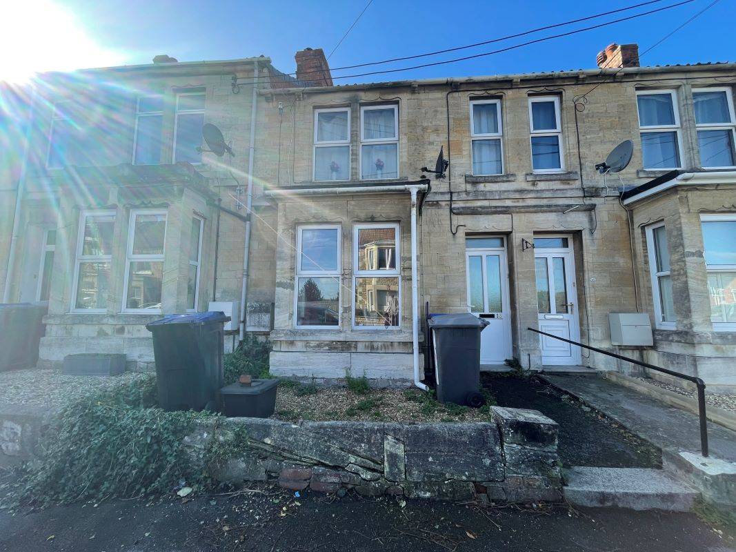 16 Rock Road, Trowbridge, Wiltshire, BA14 0BS