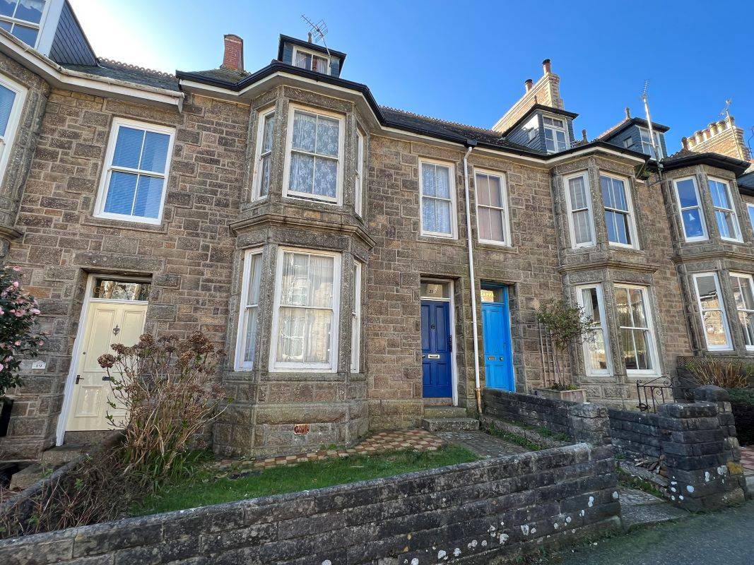 21 Penare Road, Penzance, Cornwall, TR18 3AJ