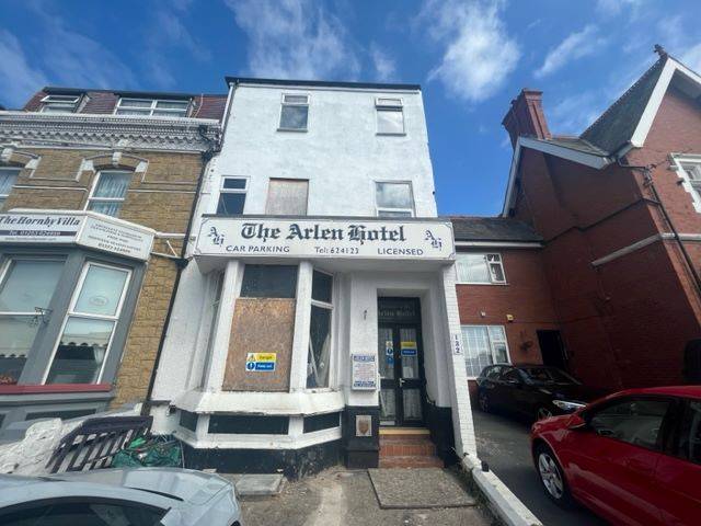 Arlen Hotel, 132 Hornby Road, Blackpool, Lancashire, FY1 4QS