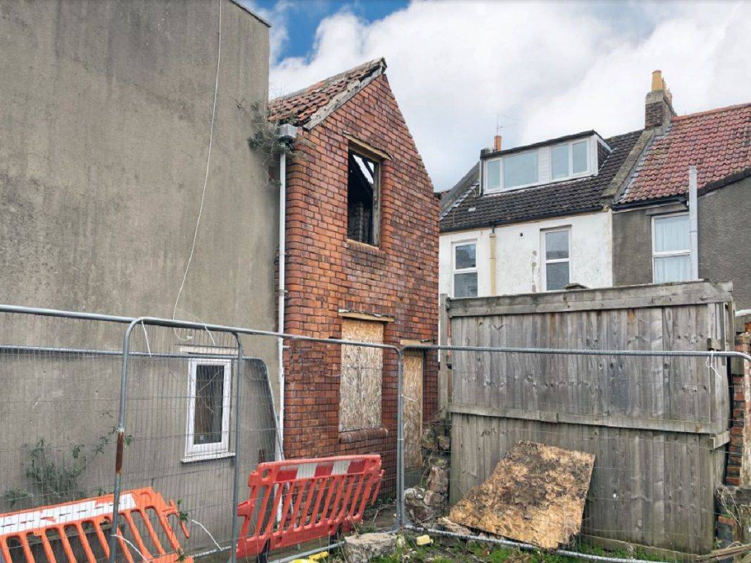 39a Alma Street, Weston-super-Mare, Avon, BS23 1RD