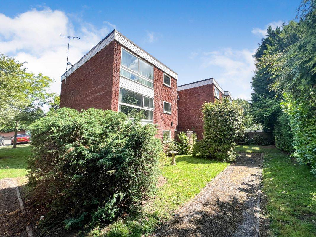 18 Adare Drive, Coventry, West Midlands, CV3 6AD