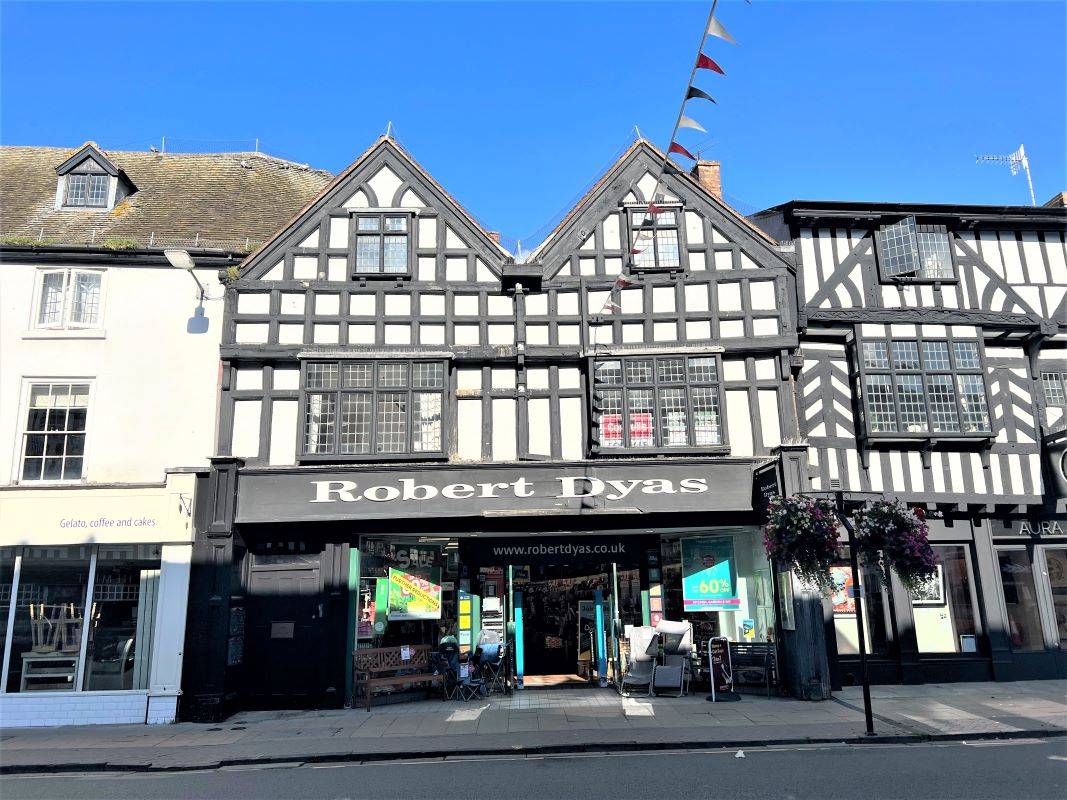 Flat 1 Mercers Croft, Flat 1 Mercers Croft 29A High Street, Stratford-Upon-Avon, Warwickshire, CV37 6AU