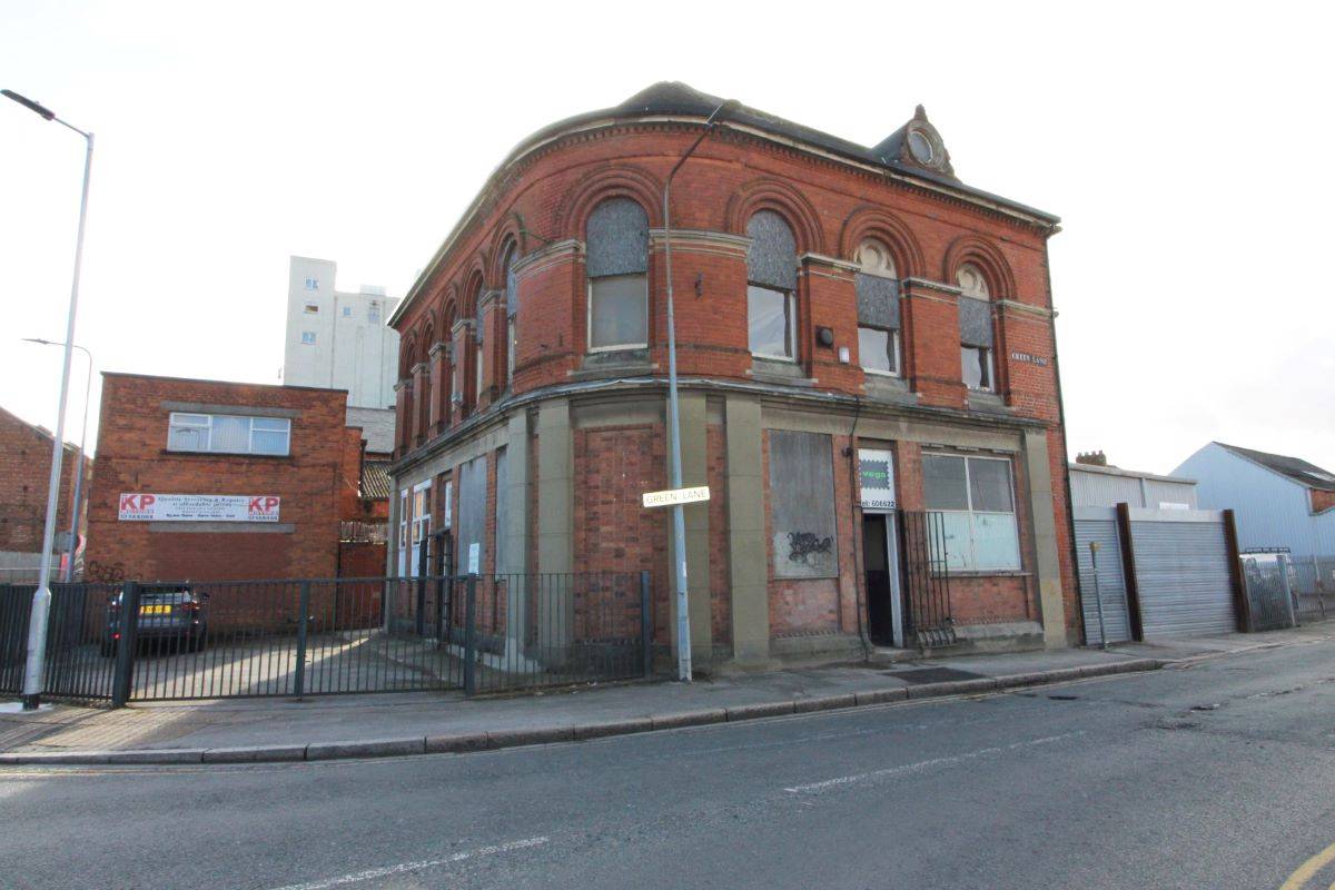 1 Green Lane, Wincolmlee, Hull, East Yorkshire, HU2 0HG