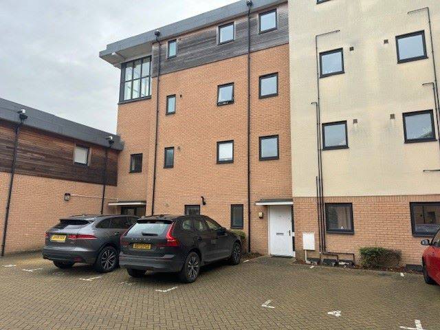 14 Chieftain Way, Cambridge, Cambridgeshire, CB4 2WR