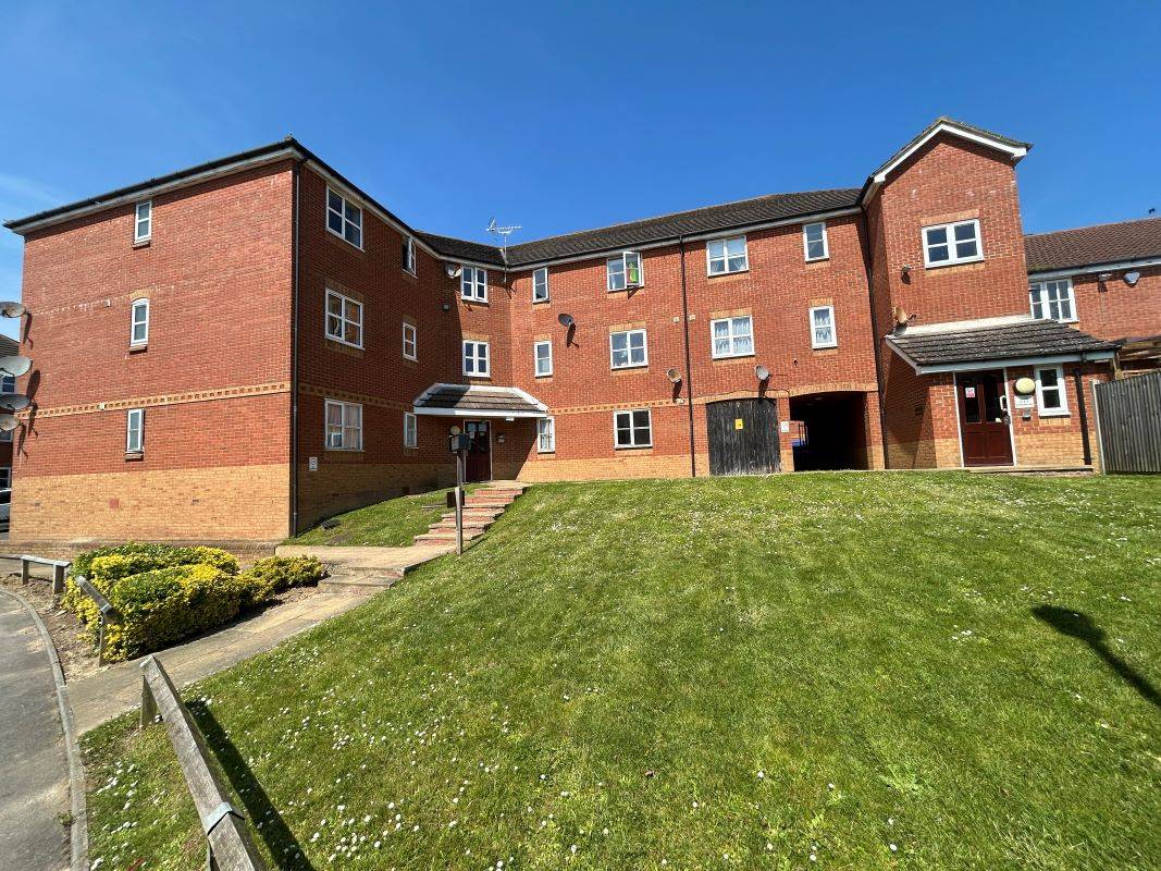 3 Riverbank Way, Ashford, Kent, TN24 0PZ