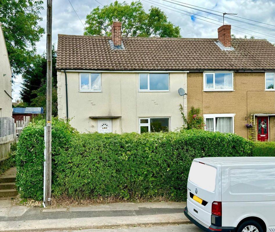 150 Long Lane, Carlton-in-Lindrick, Worksop, Nottinghamshire, S81 9AT