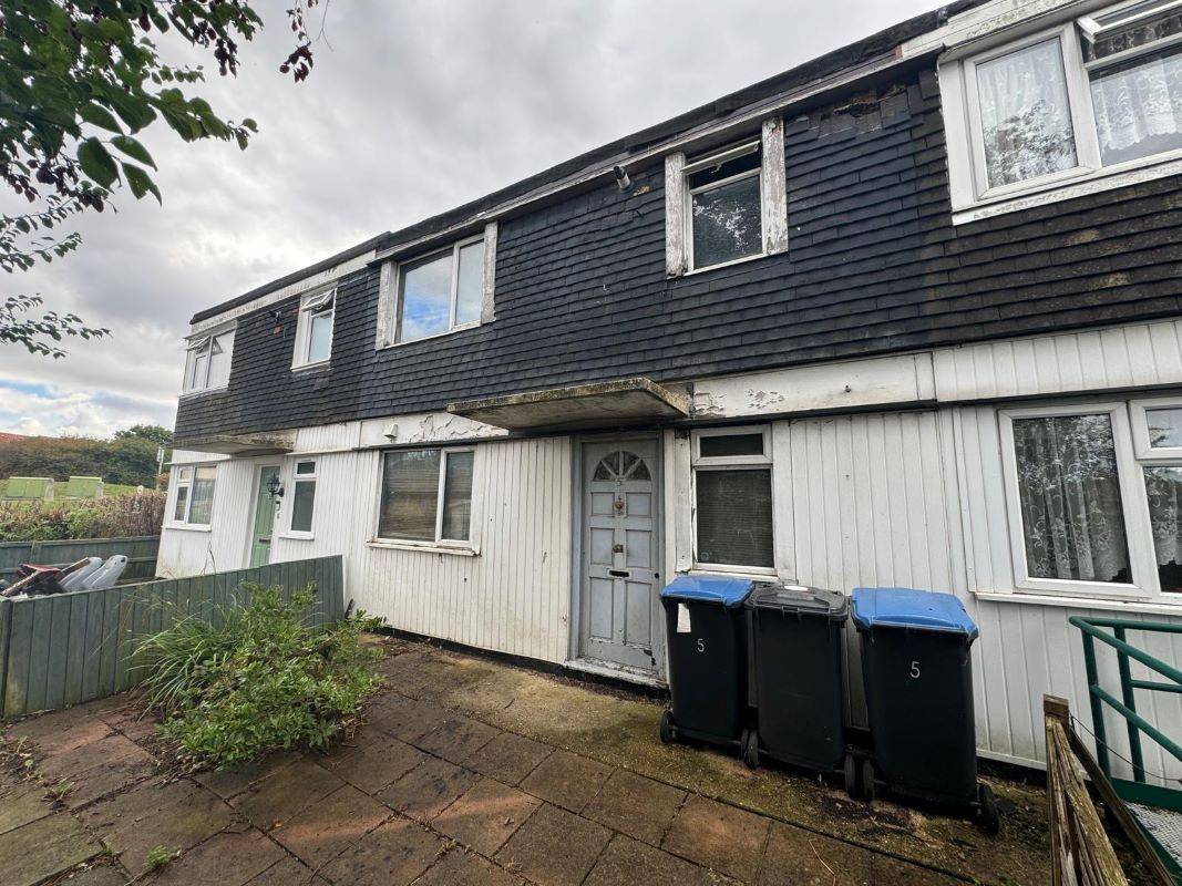 5 Barley Croft, Harlow, Essex, CM18 7QY
