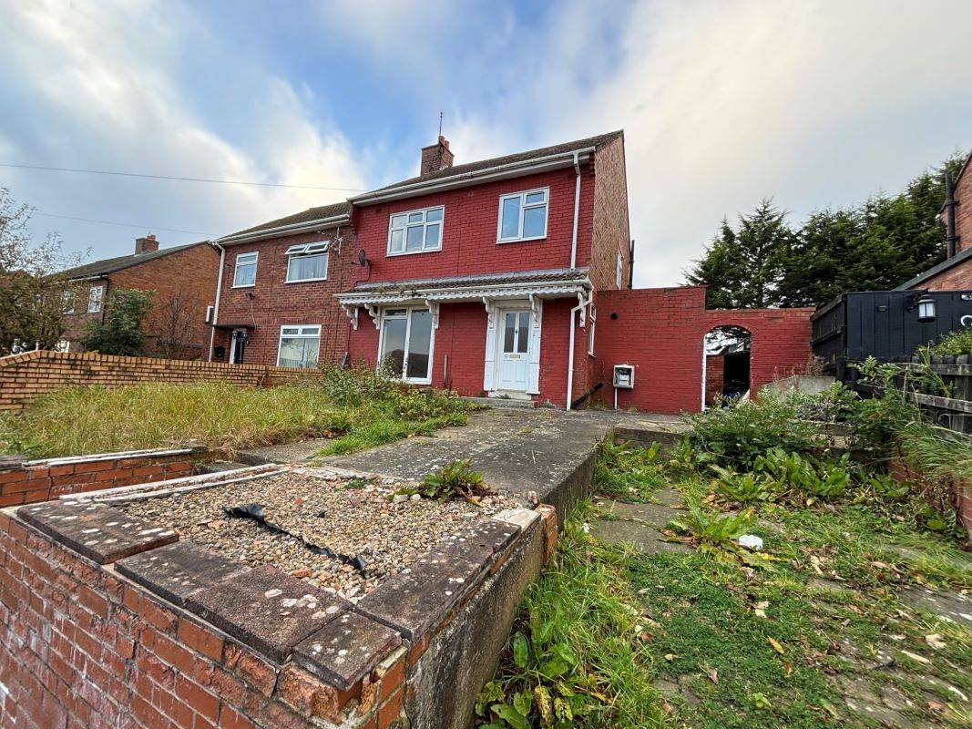10 Briar Gardens, Crook, County Durham, DL15 9LT