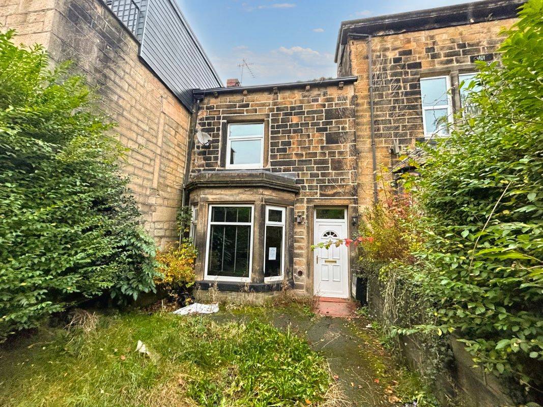 102 Burnley Road, Todmorden, OL14 5JT