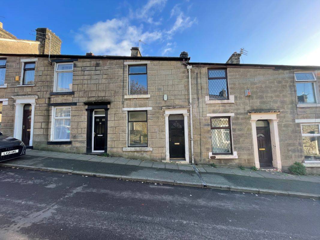 17 Sarah Street, Darwen, Lancashire, BB3 3ET