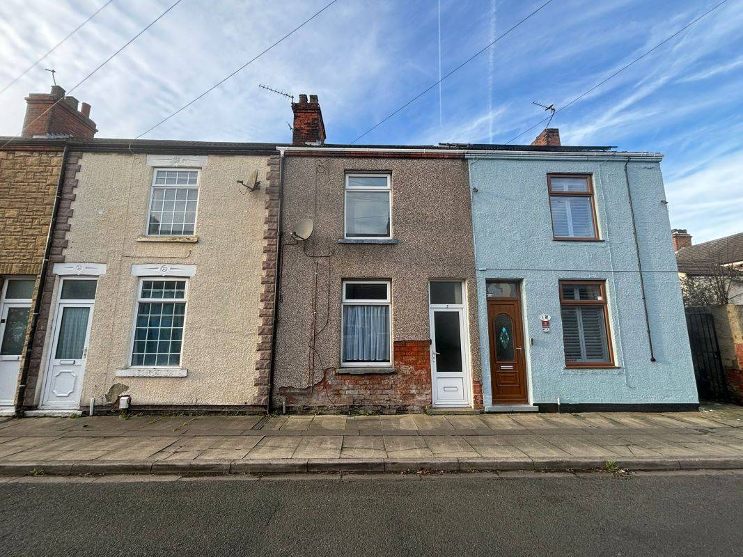 3 Dunmow Street, Grimsby, South Humberside, DN31 2RB