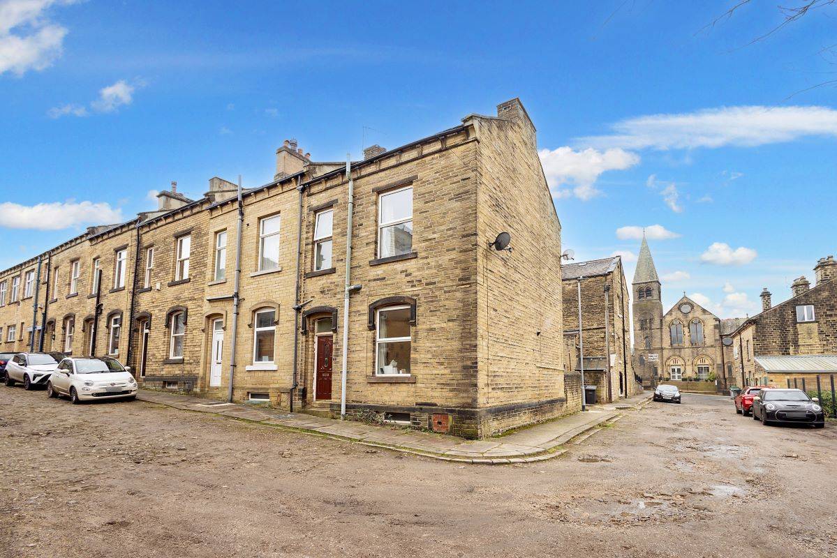 2 Arthur Street, Bingley, West Yorkshire, BD16 4BN