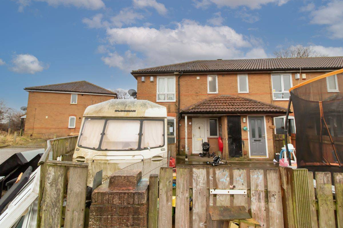 20 Whinmoor Place, Newcastle upon Tyne, Tyne and Wear, NE5 3BA