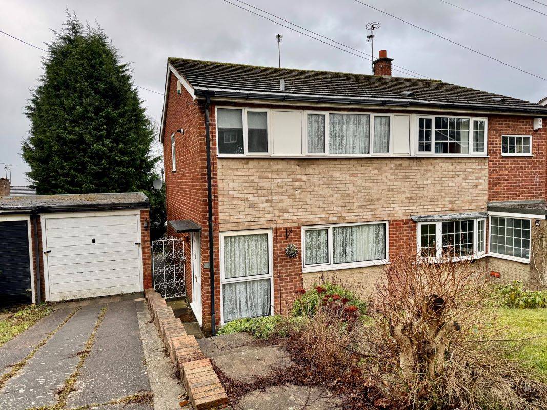 18 Warren Drive, Sedgley, West Midlands, DY3 3RQ