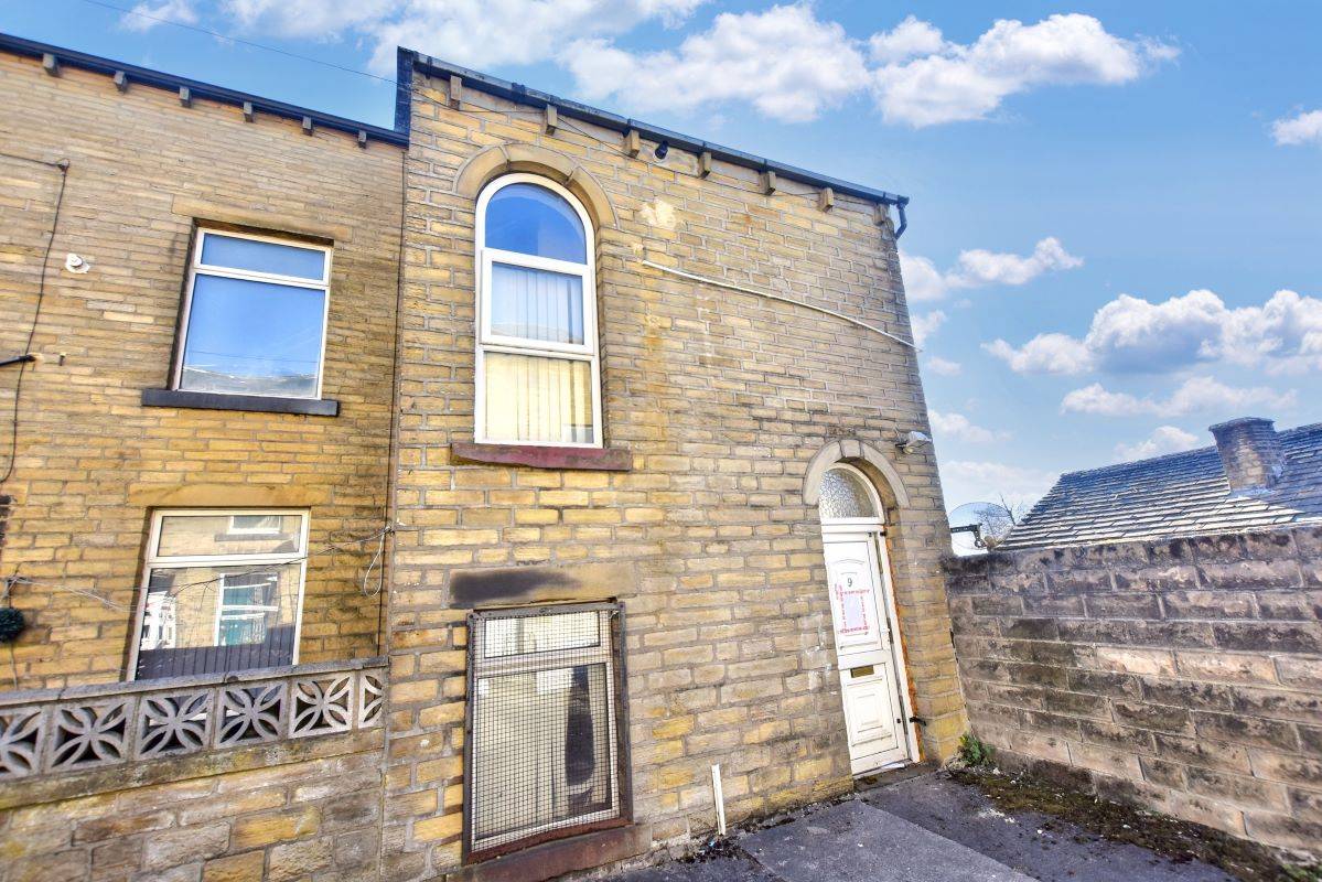 9 Raleigh Street, Halifax, West Yorkshire, HX1 3PS