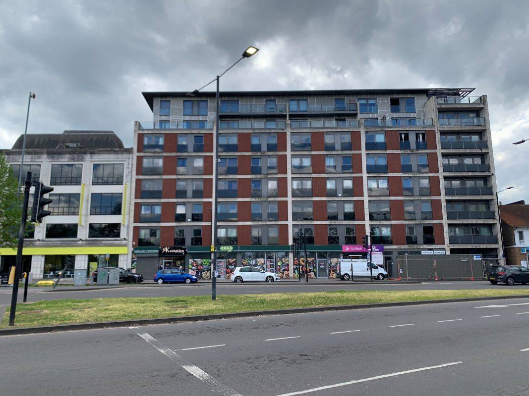 Flat 6 26 High Street, Slough, Buckinghamshire, SL1 1EP