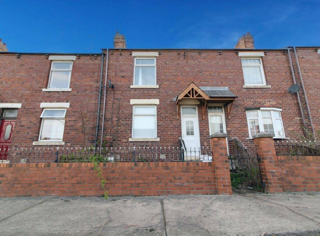 76 Station Road, Peterlee, County Durham, SR8 3SD