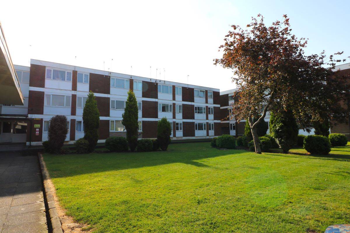 37A Tower View Road Great Wyrley, Walsall, West Midlands, WS6 6HF