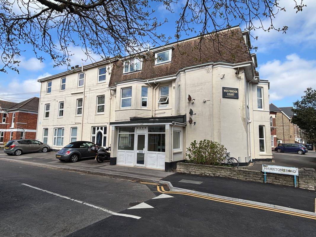 Flat 5 Westbrook Court, Bournemouth, Dorset, BH1 4BD