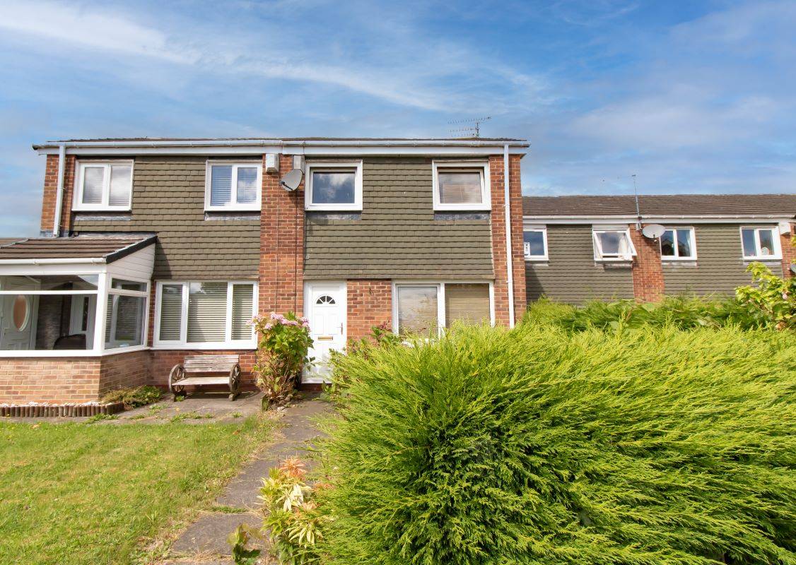2 Oxted Close, Cramlington, Northumberland, NE23 2YE