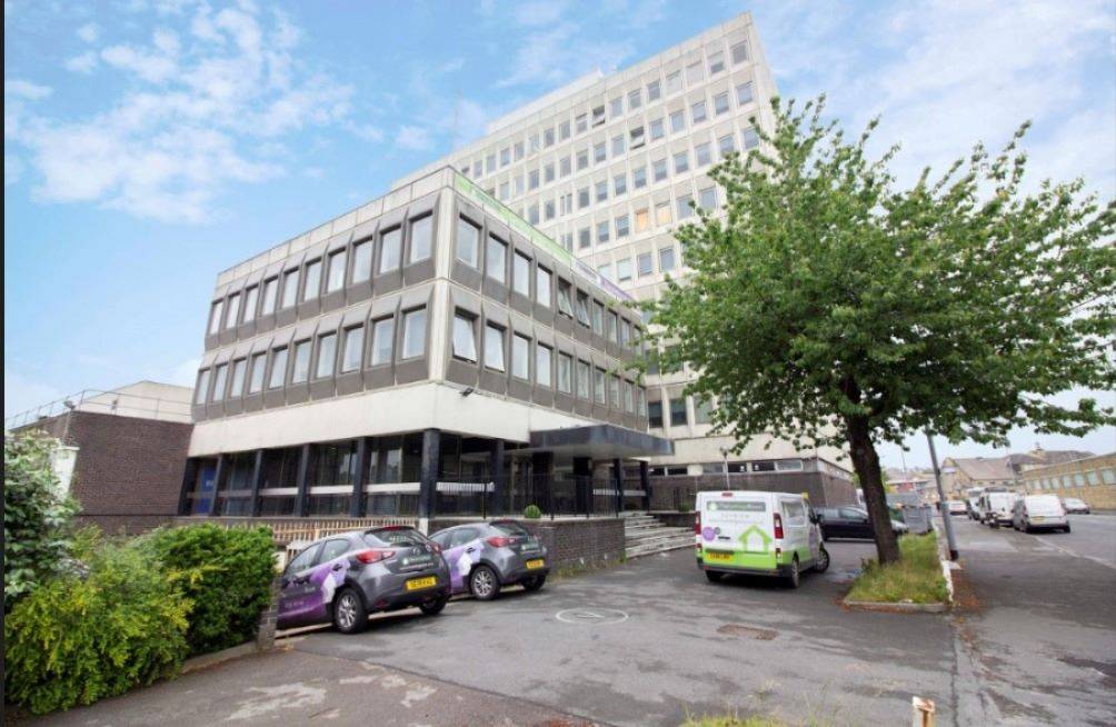 Flat 703 Colonnade House, Bradford, West Yorkshire, BD1 2HQ