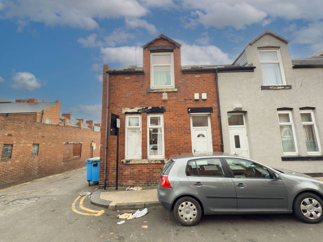 Flat 1A Queensberry Street, Sunderland, Tyne and Wear, SR4 7AG