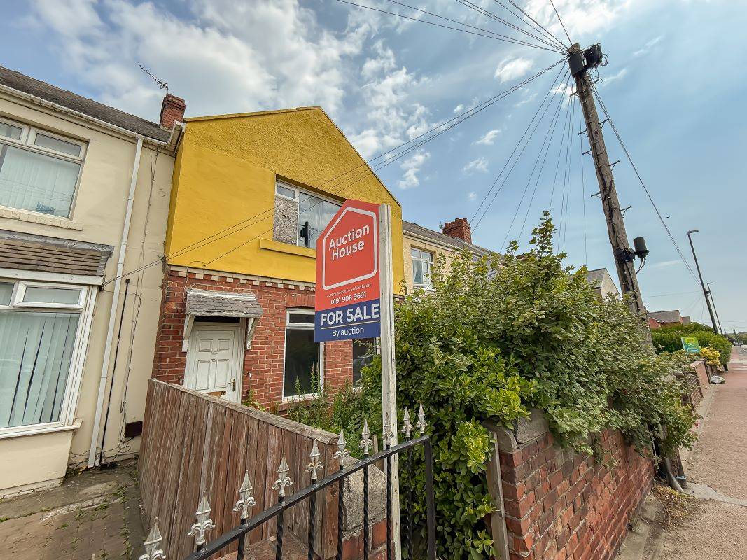 6 South Hetton Road Easington Lane, Houghton le Spring, Tyne And Wear, DH5 0LG