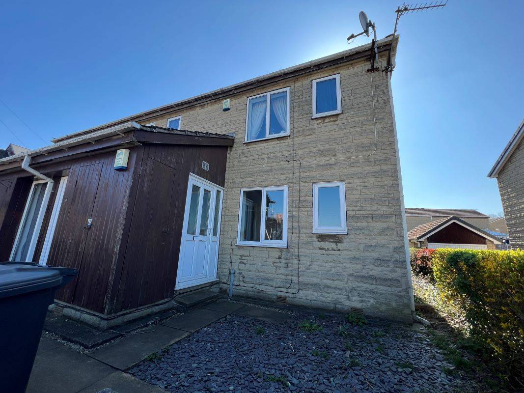 Apartment 4 2 Shaw Lane, Barnsley, South Yorkshire, S70 6EJ