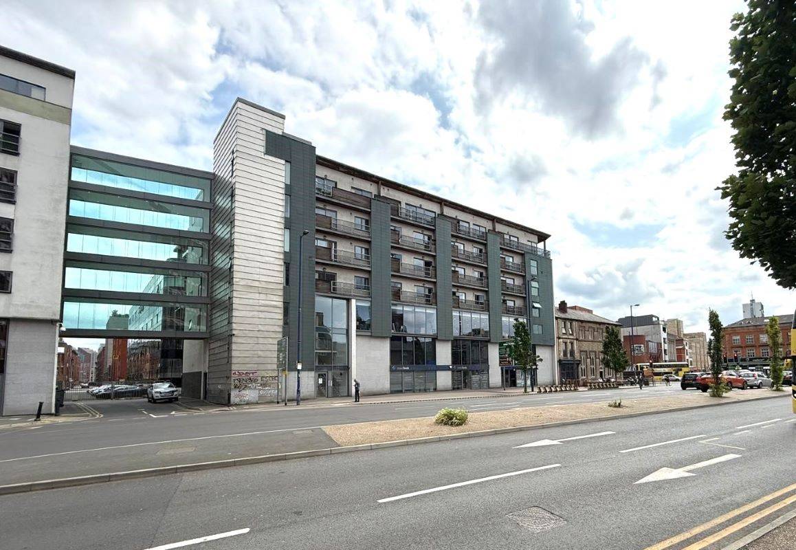 Apartment 401, 6 Oldham Road, Manchester, M4 5DB