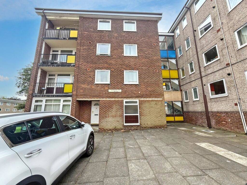 28 Wellington Court, Gateshead, Tyne And Wear, NE10 0BN