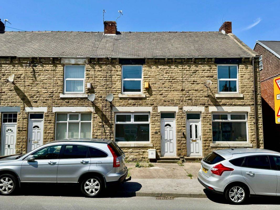 125 Furlong Road Bolton upon Dearne, Barnsley, South Yorkshire, S63 8HD