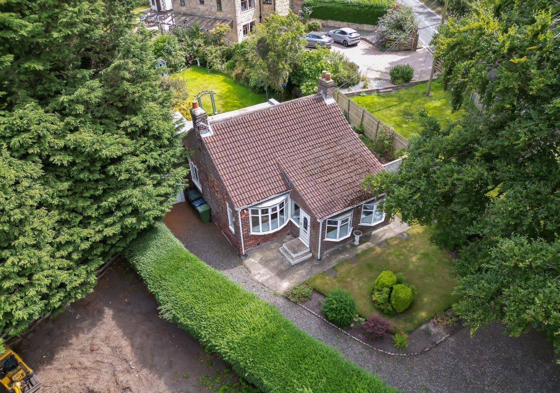 Beeches Bungalow at Pennyfine Road Sunniside, Newcastle upon Tyne, Tyne and Wear, NE16 5ER