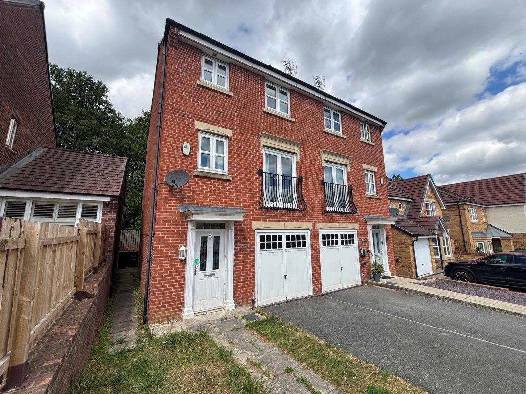 29 Youens Crescent, Newton Aycliffe, County Durham, DL5 4ZE