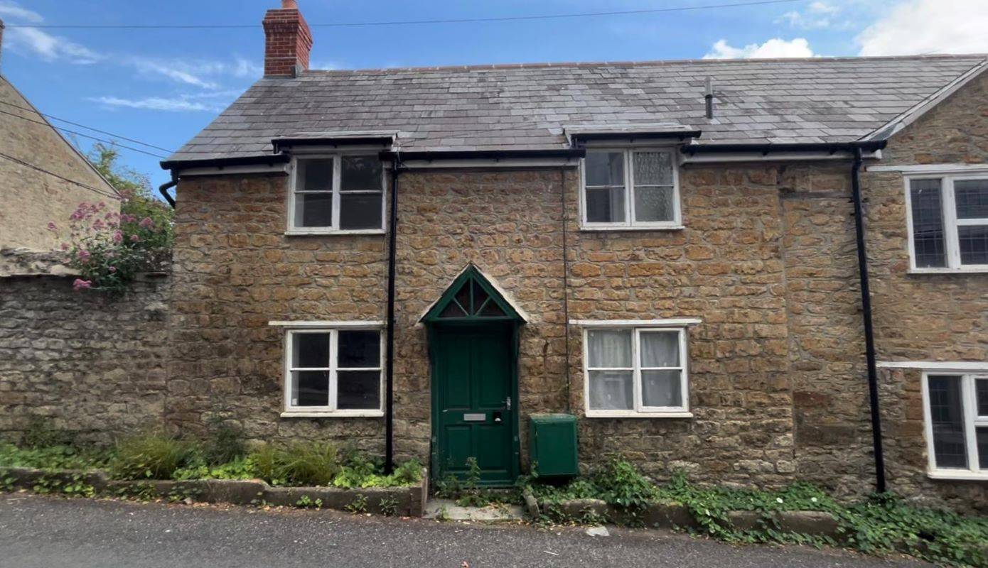 22 North Street, Beaminster, Dorset, DT8 3DZ