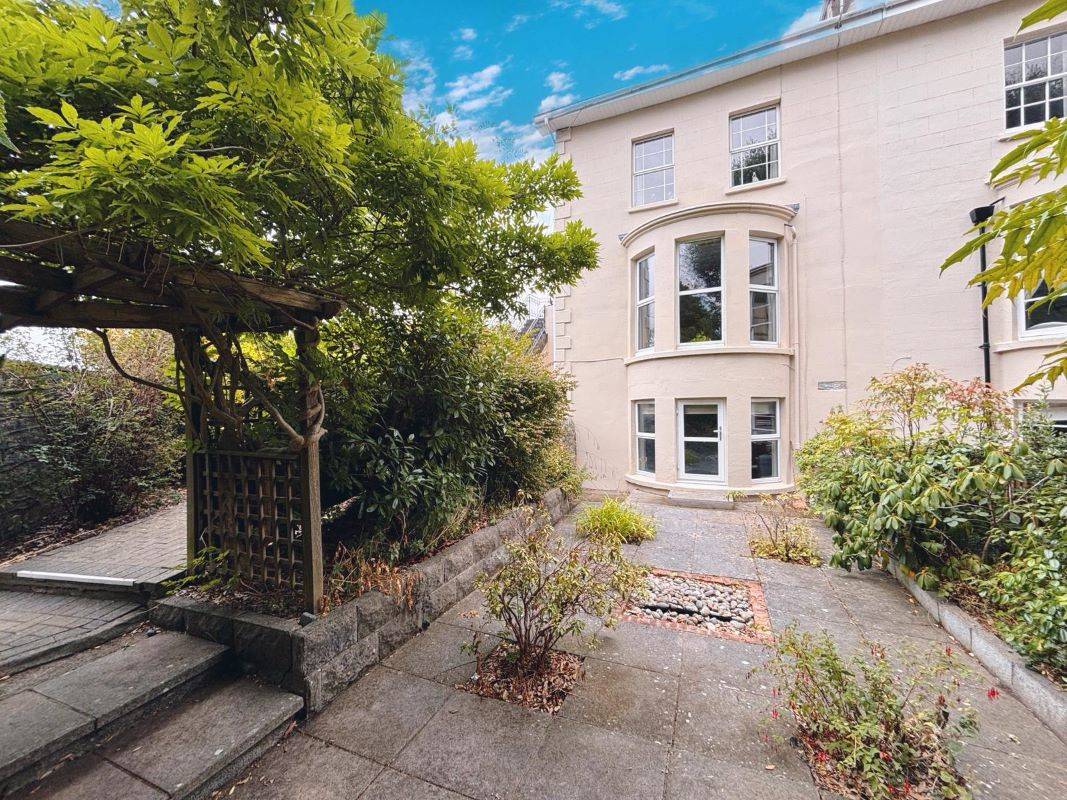 22A Avon Road Keynsham, Bristol, Avon, BS31 1LJ