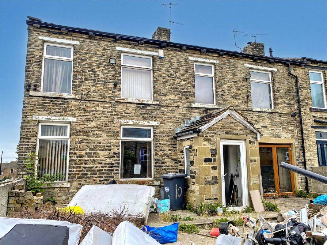 10-11 Abel Street, Wyke, Bradford, West Yorkshire, BD12 8BH