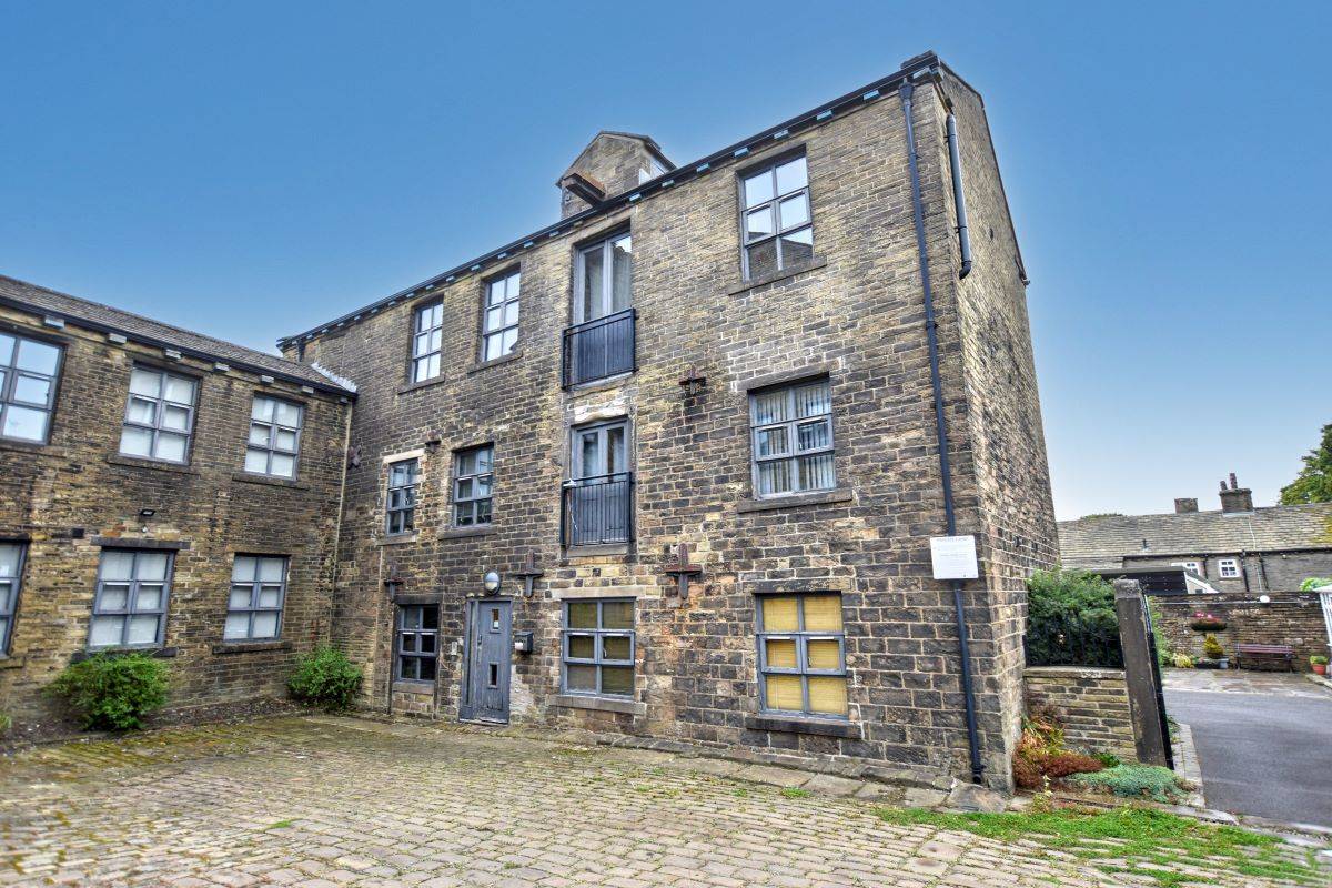 30 Highgate Mill, Highgate Mill Fold, Queensbury, Bradford, West Yorkshire, BD13 2SL