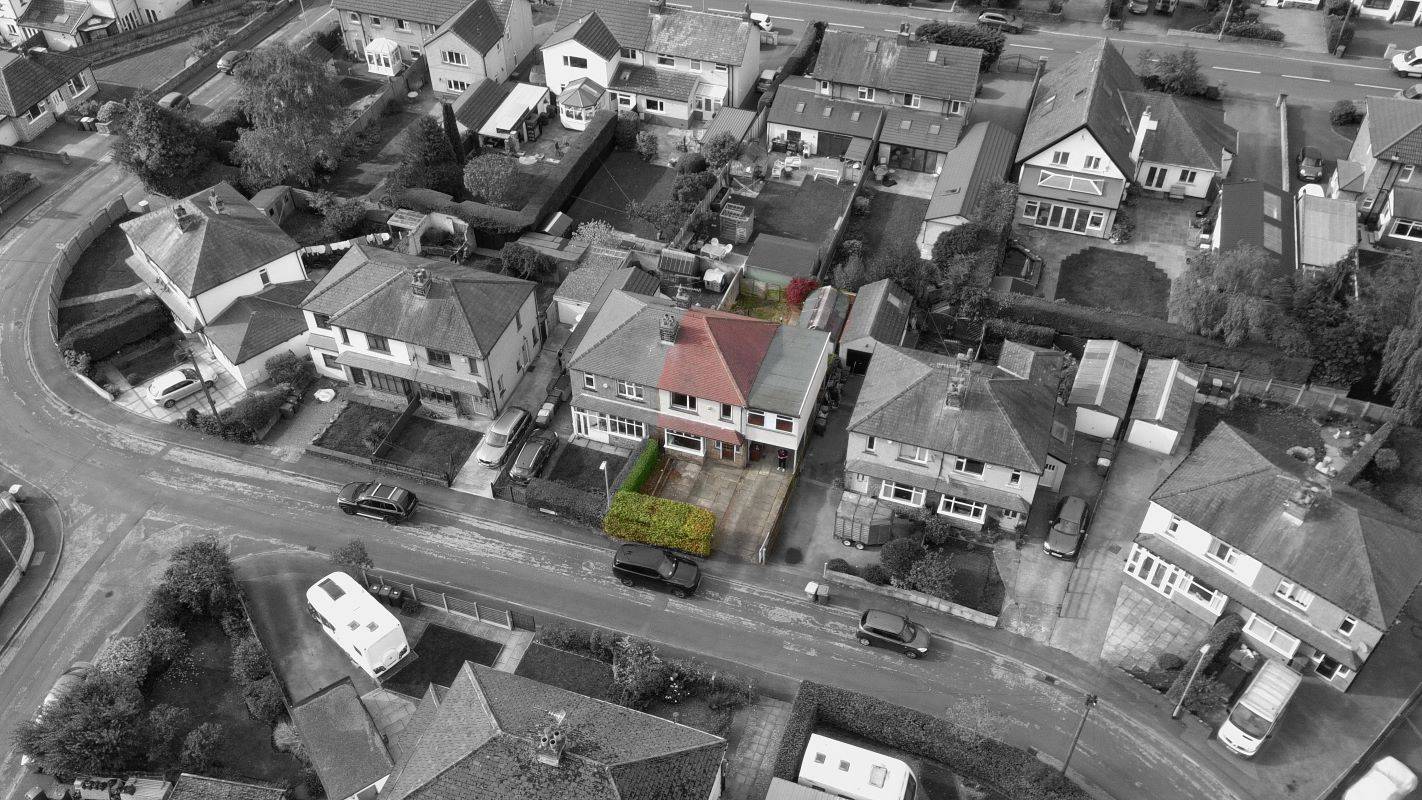 3 Nethercliffe Crescent Guiseley, Leeds, West Yorkshire, LS20 9HN