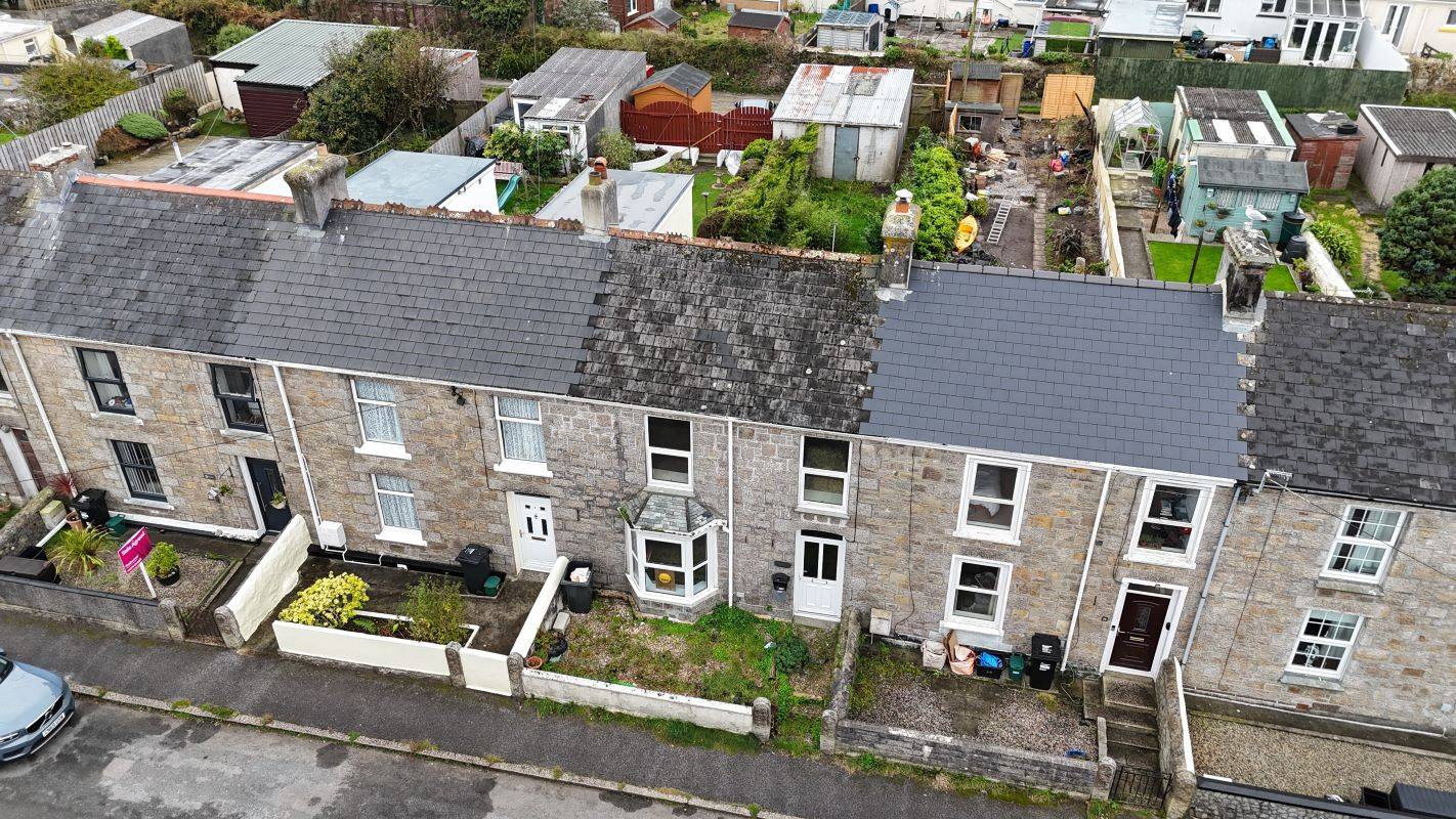 9 New Street Troon, Camborne, Cornwall, TR14 9EW