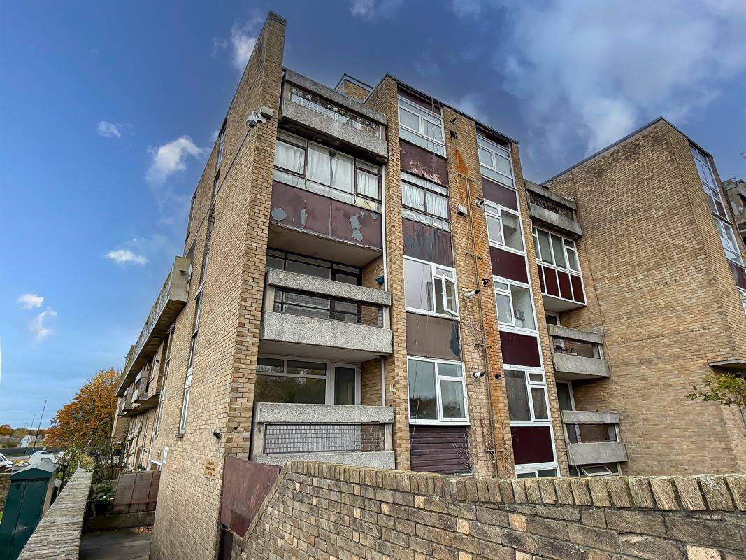 14 Waterloo Court, Washington, Tyne And Wear, NE37 3DX