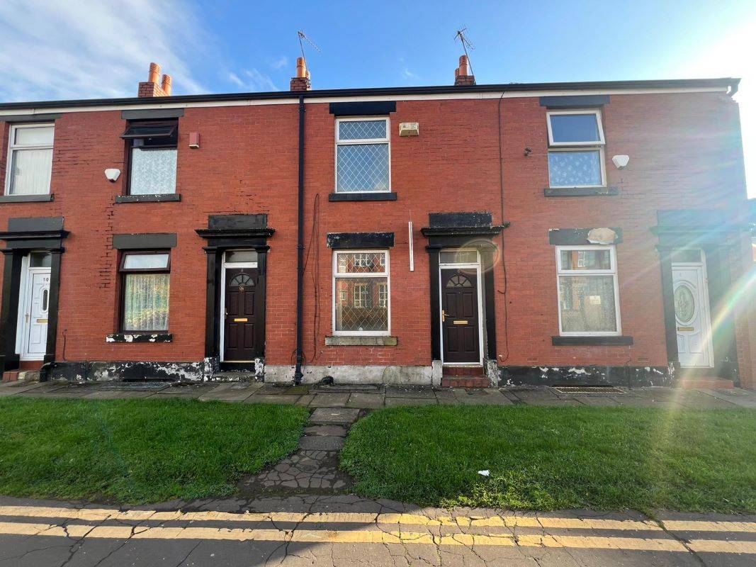 6 Park Road, Rochdale, Lancashire, OL12 9BJ