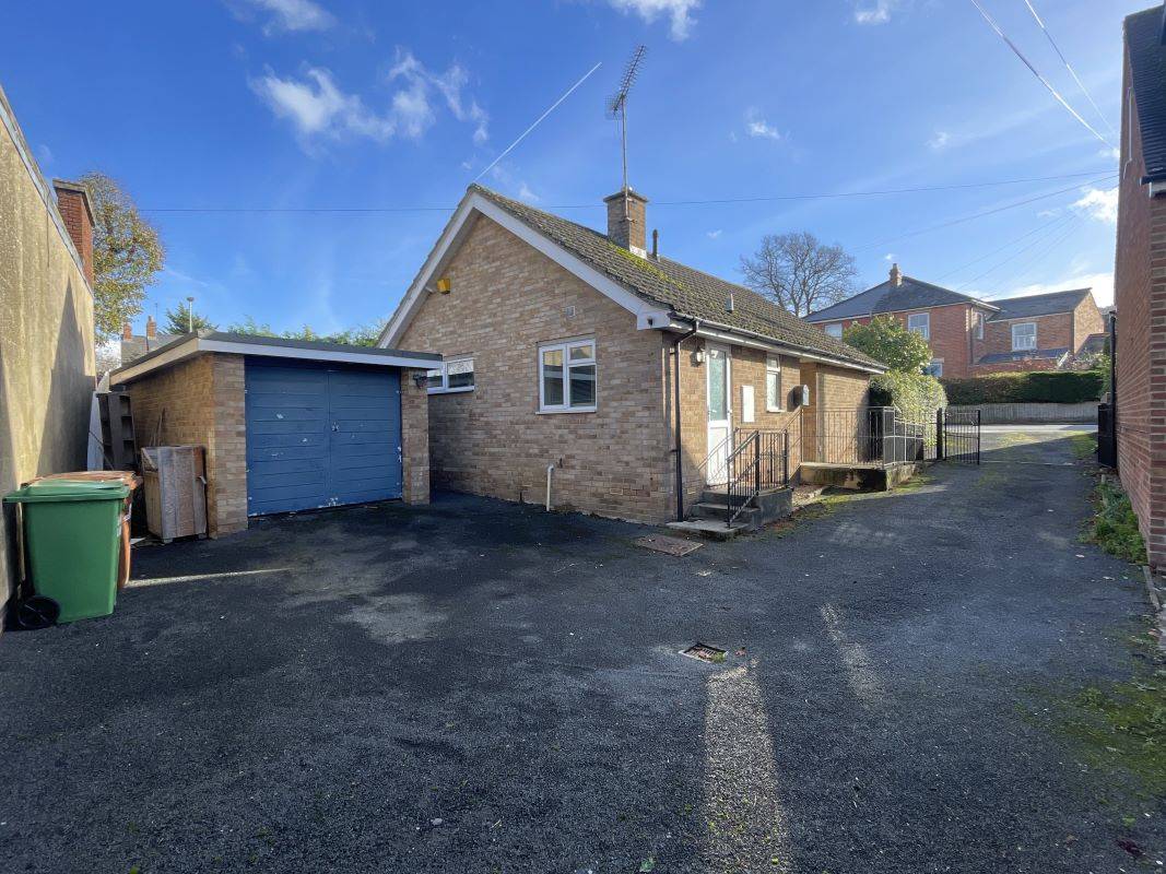 Holly Lodge Church Road, Cheltenham, Gloucestershire, GL53 0PS