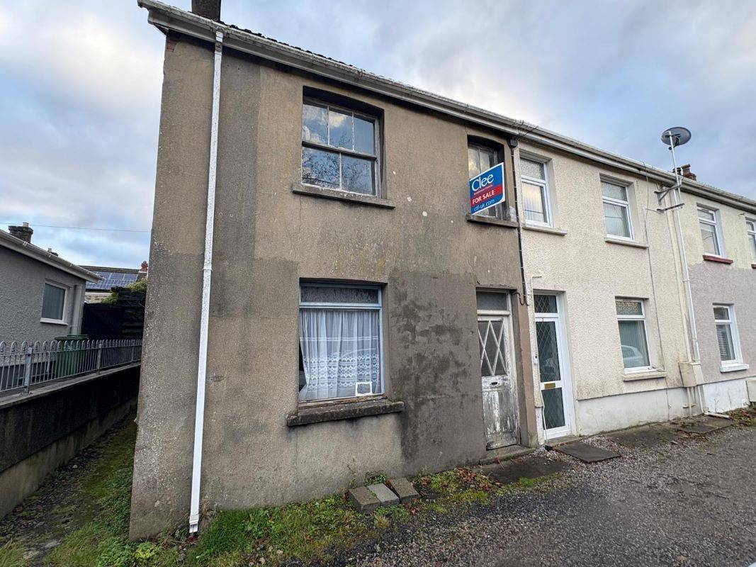 1 Watkins Terrace Abercrave, Swansea, SA9 1SR