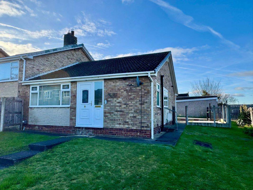9 Lindrick Close Conisbrough, Doncaster, South Yorkshire, DN12 3BD